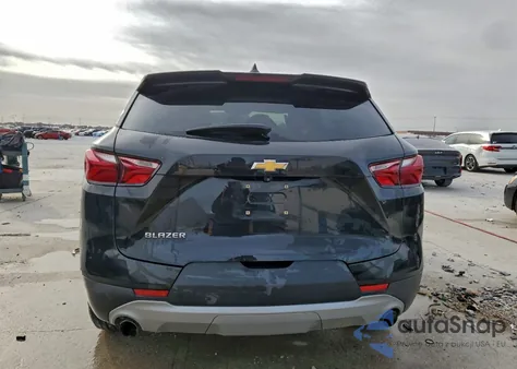 2019 Chevrolet Blazer 1Lt из США, поврежденный, VIN 3GNKBBRA9KS664407
